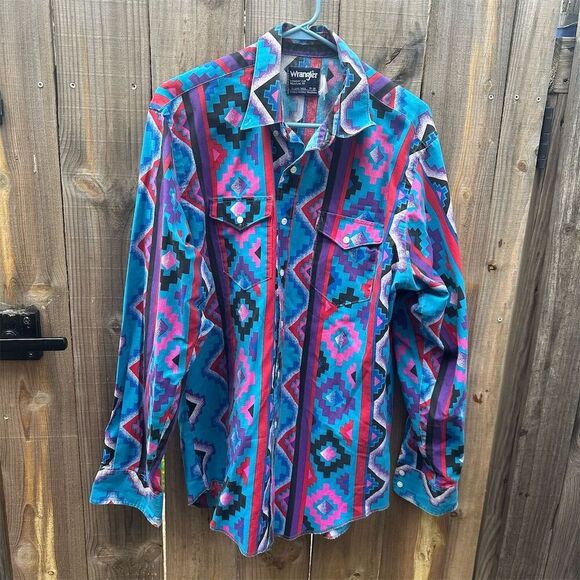 Vintage Wrangler Men's Aztec Western Shirt Size 17 Long Sleeve Button-Up - Picture 1 of 7